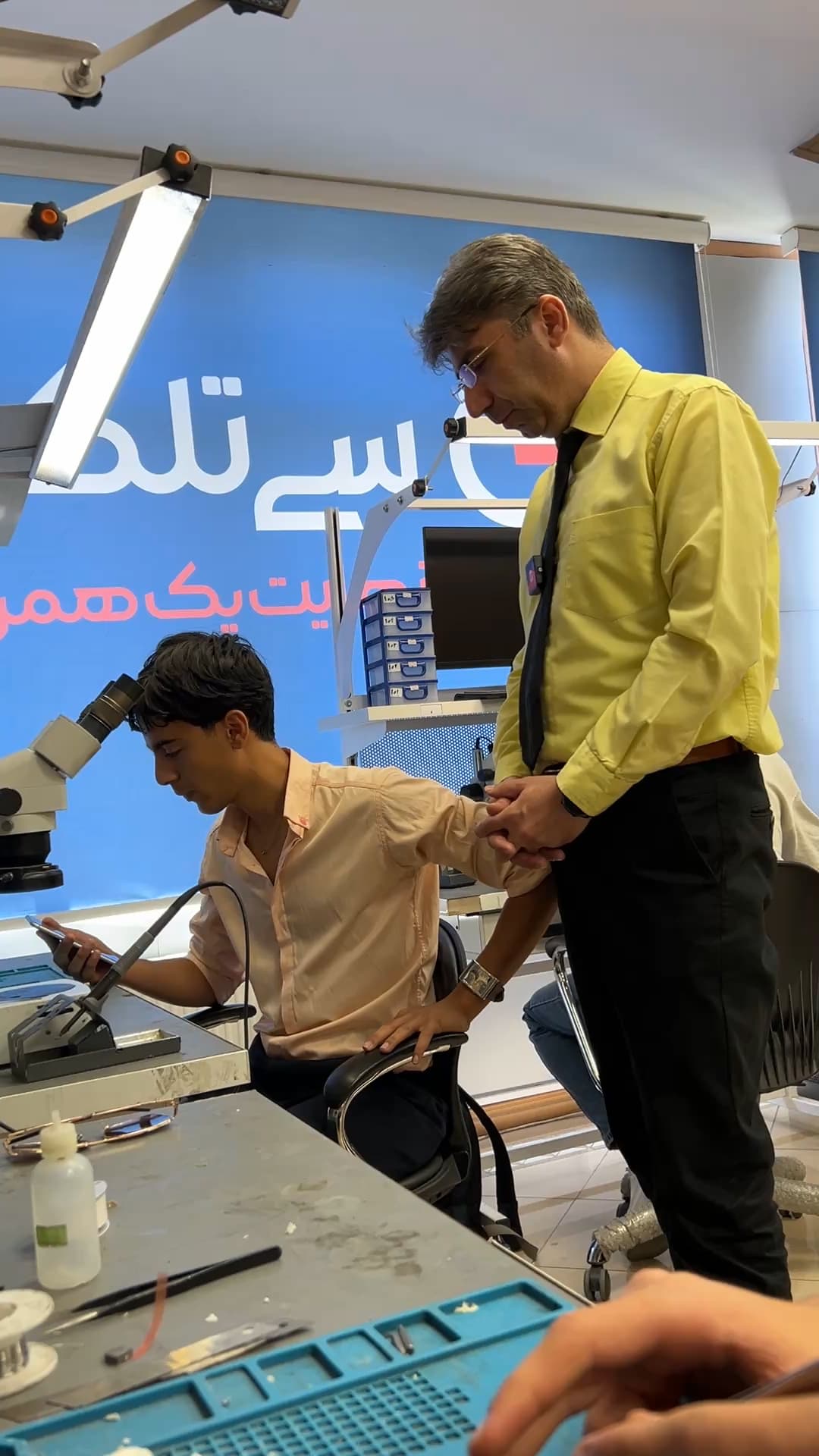 دوره تعمیرات موبایل